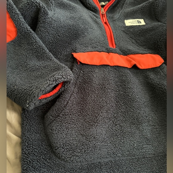 The North Face Campshire Fleece 1/2 zip Hoodie - Picture 3 of 5